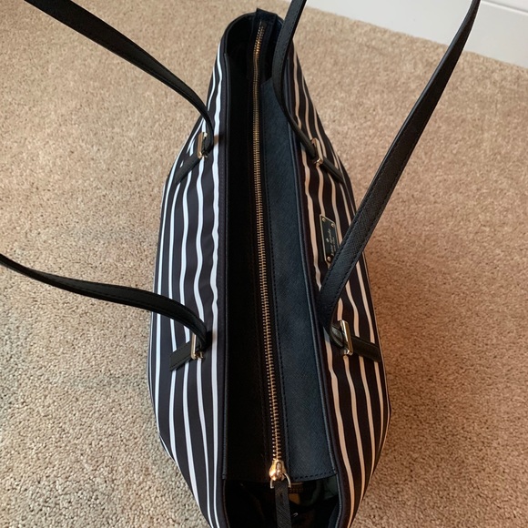 Kate Spade tote - Picture 4 of 6